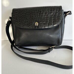 Vintage Etienne Aigner Flap Sling Bag Croc Embossed Black Leather 80s 90s Preppy